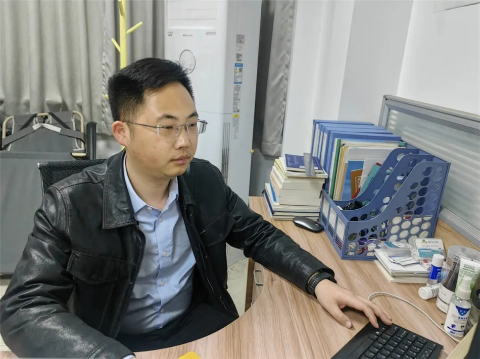 365英国上市(集团)有限公司-Official website