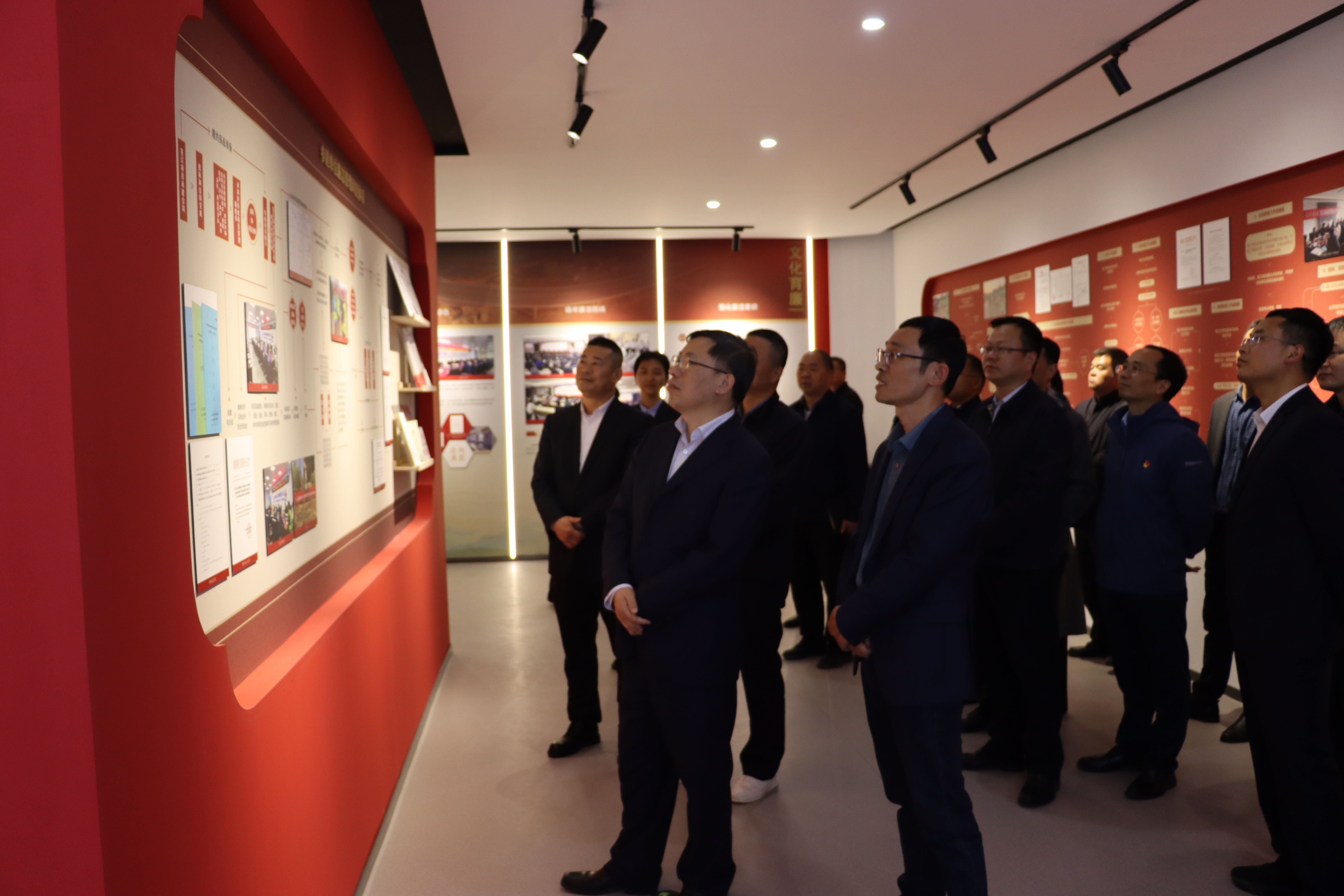 365英国上市(集团)有限公司-Official website