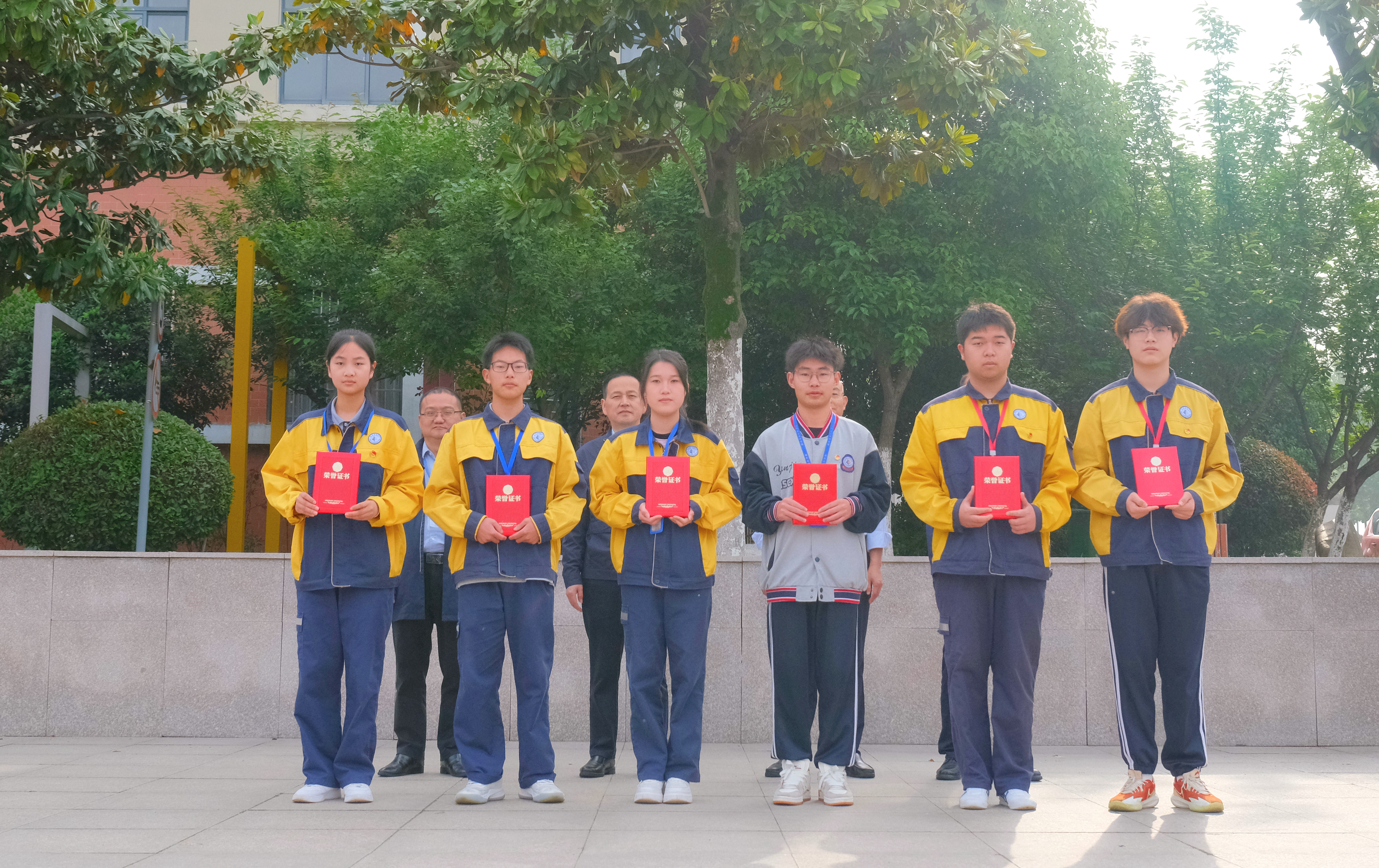 365英国上市(集团)有限公司-Official website