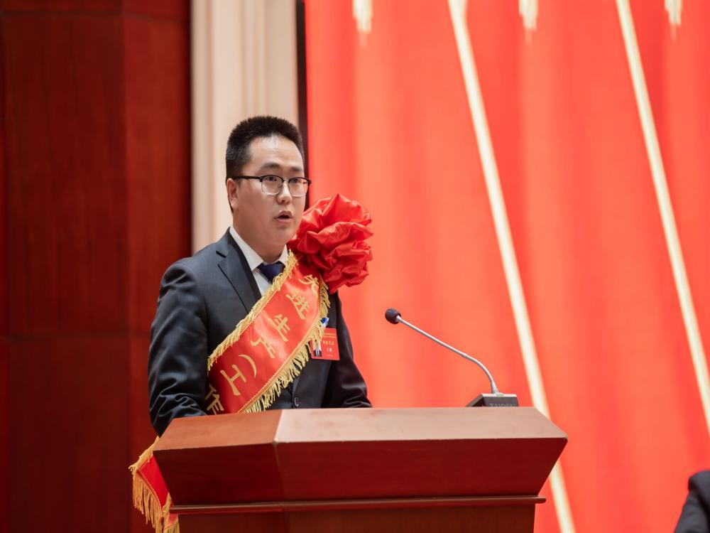 365英国上市(集团)有限公司-Official website