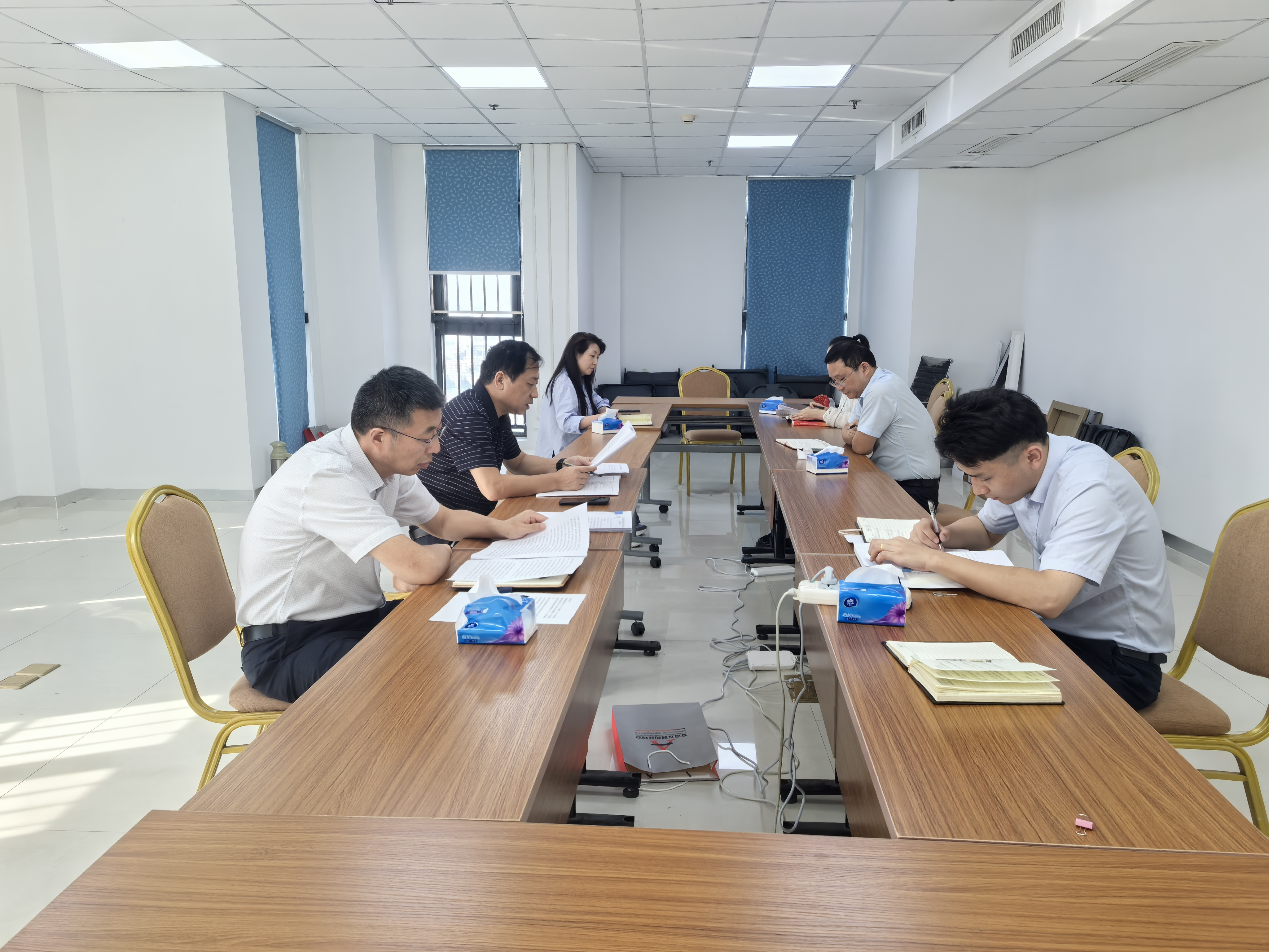 365英国上市(集团)有限公司-Official website