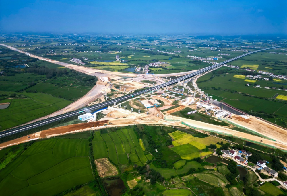 365英国上市(集团)有限公司-Official website