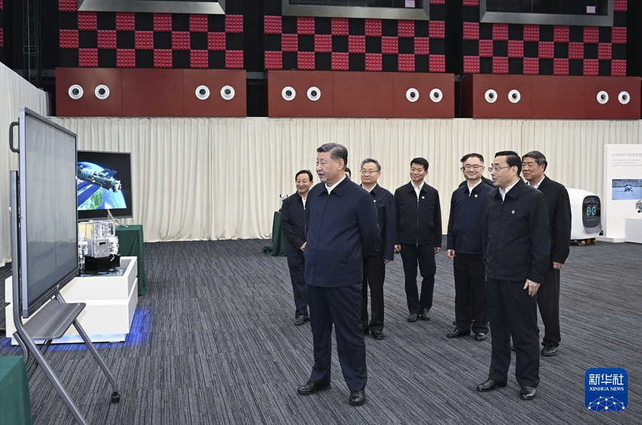 习近平在安徽考察时强调 施展多重国家生长战略叠加优势 奋力谱写中国式现代化安徽篇章