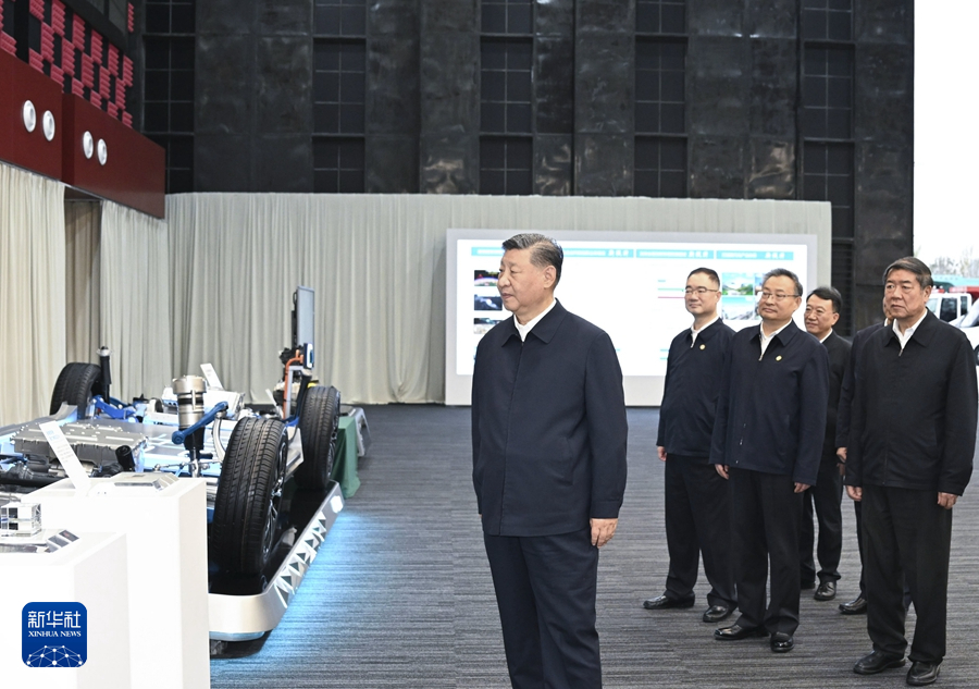 习近平在安徽考察时强调 施展多重国家生长战略叠加优势 奋力谱写中国式现代化安徽篇章