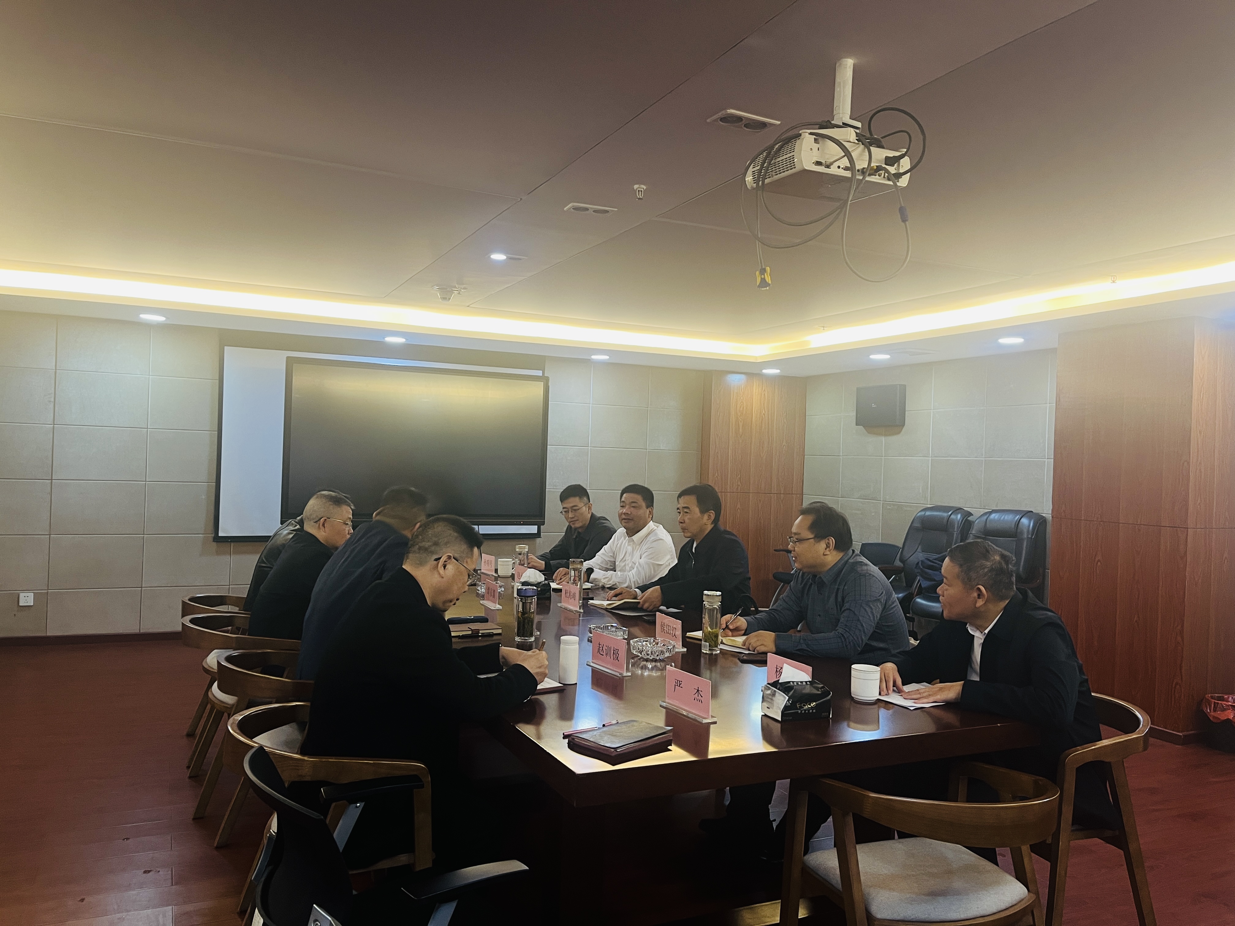 365英国上市(集团)有限公司-Official website
