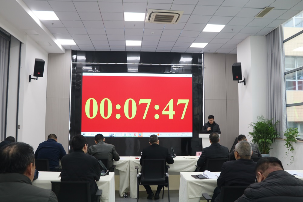 365英国上市装置开展项目司理岗位模拟任职竞聘
