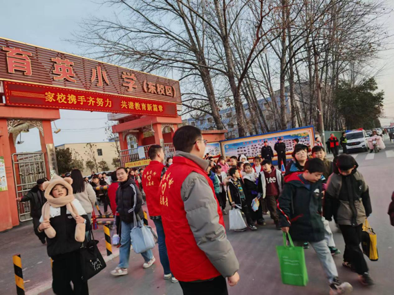 勇当自愿先锋，，，，，彰显青春继续｜365英国上市交航省外分公司团支部开展自愿服务系列活动