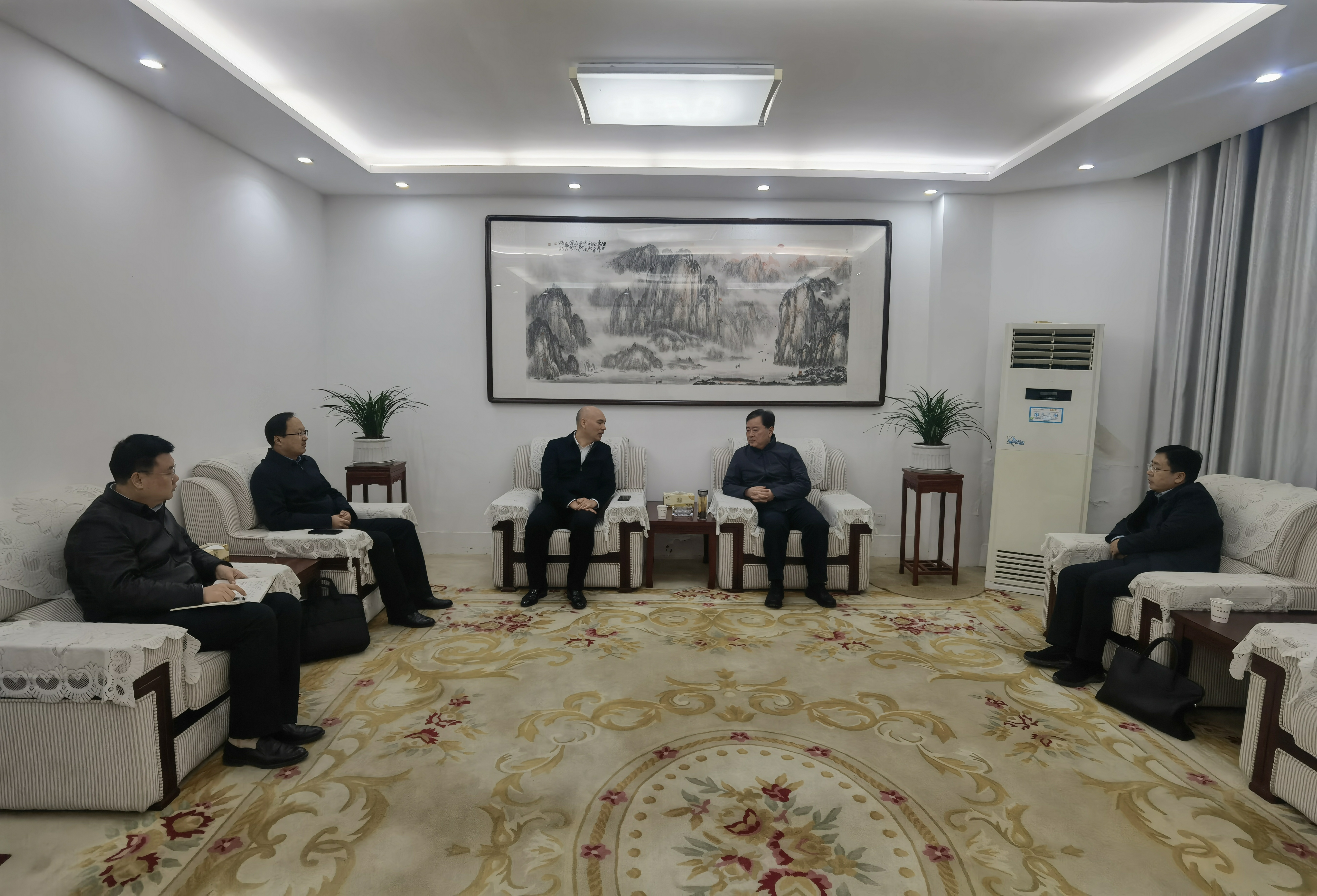 365英国上市(集团)有限公司-Official website