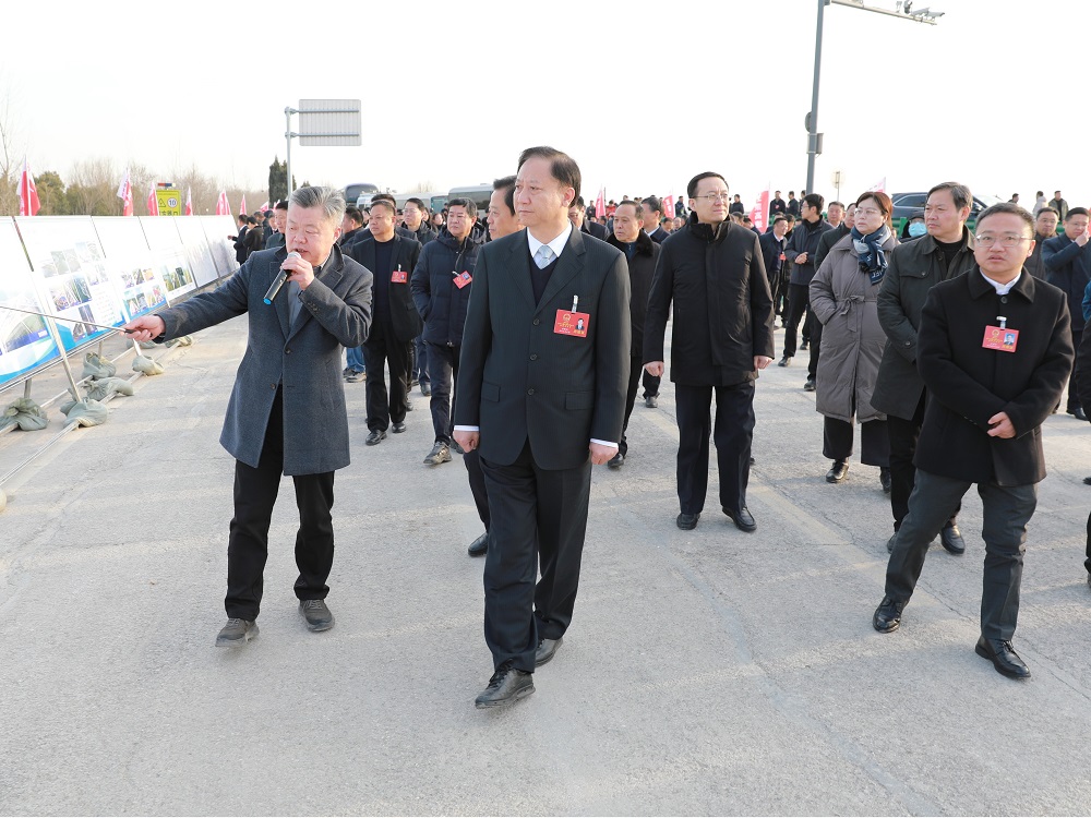 蚌埠市人大代表、政协委员集中视察365英国上市建投集团五蒙高速05标项目