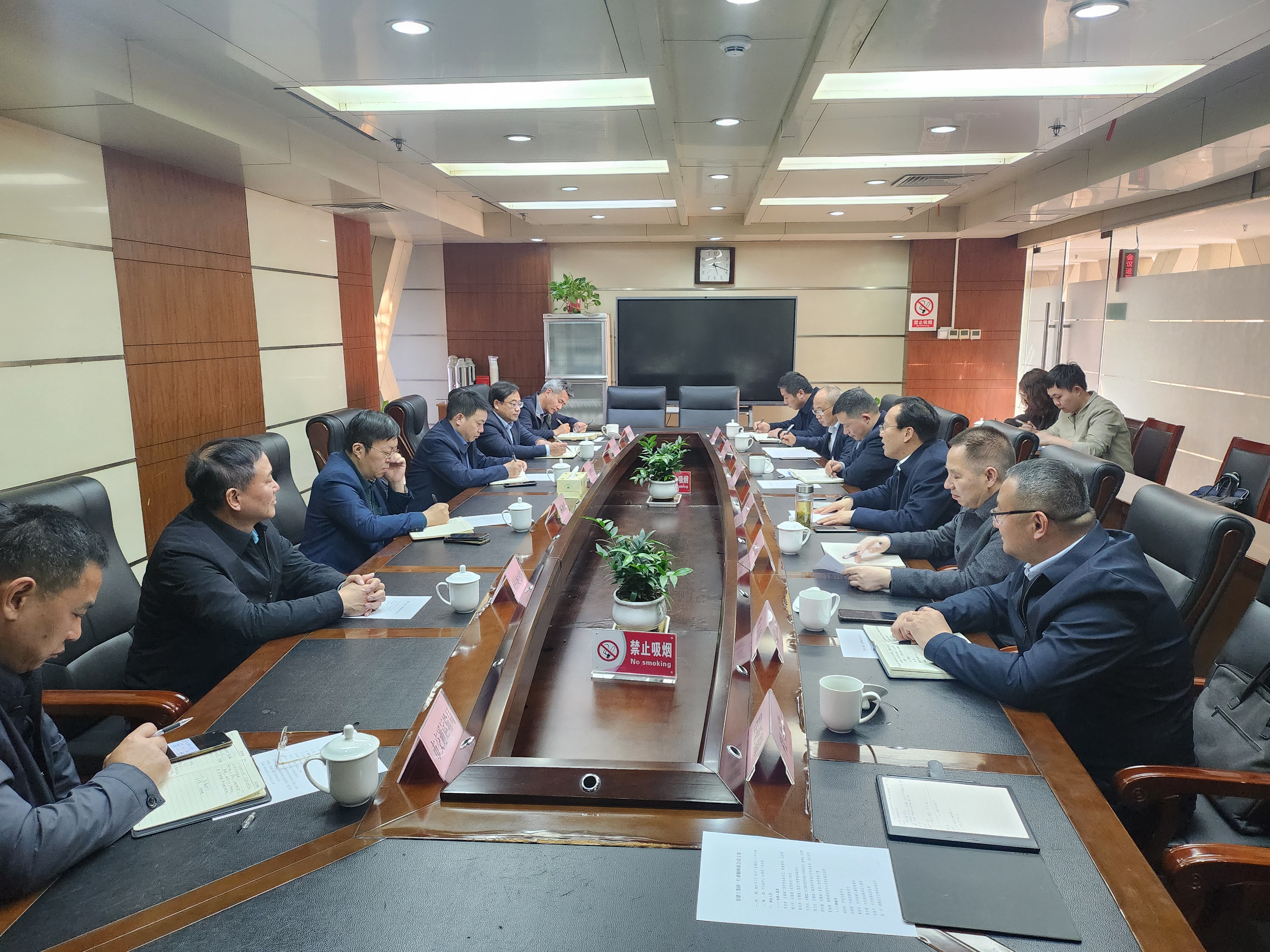 365英国上市(集团)有限公司-Official website