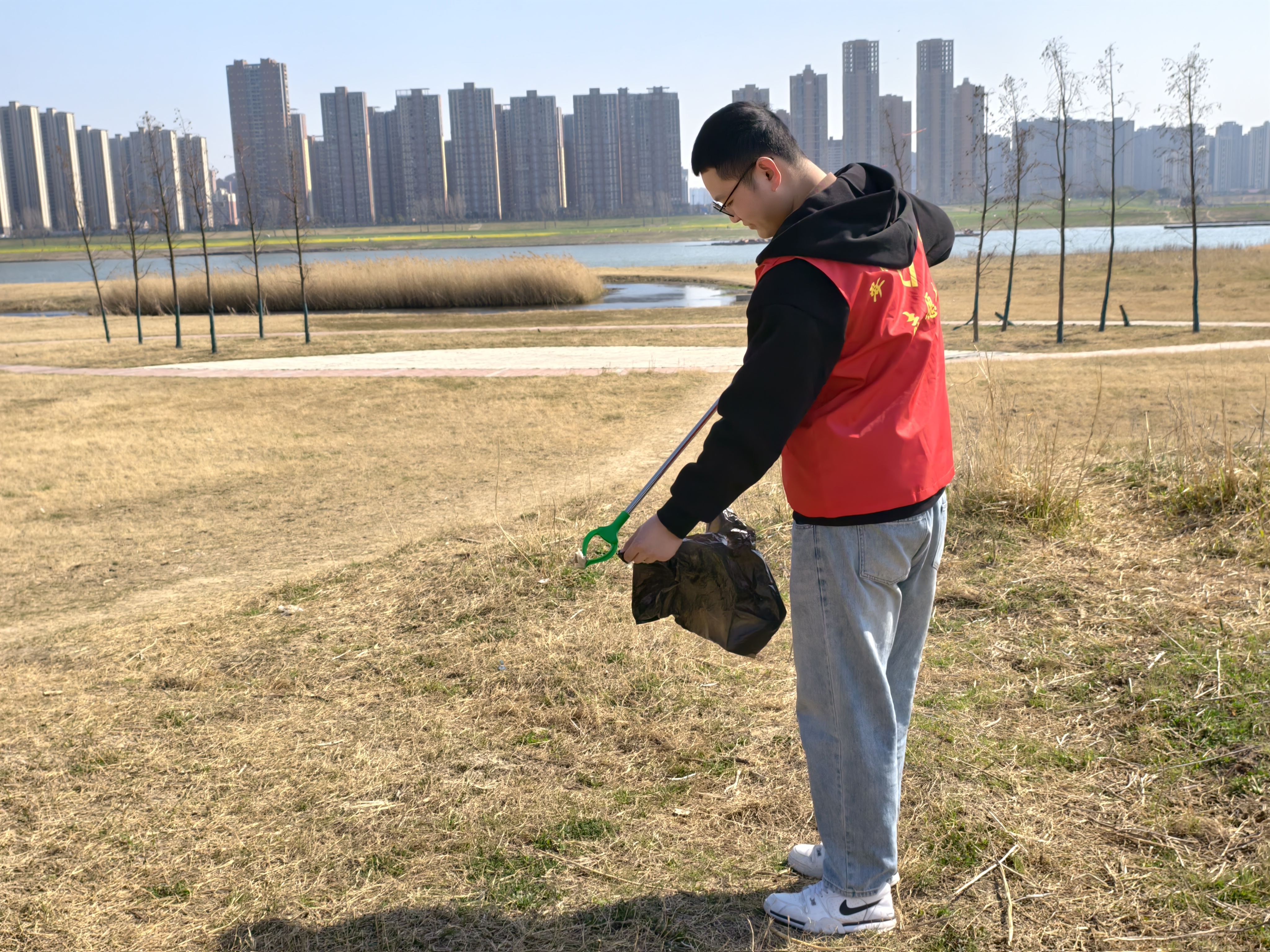 365英国上市(集团)有限公司-Official website