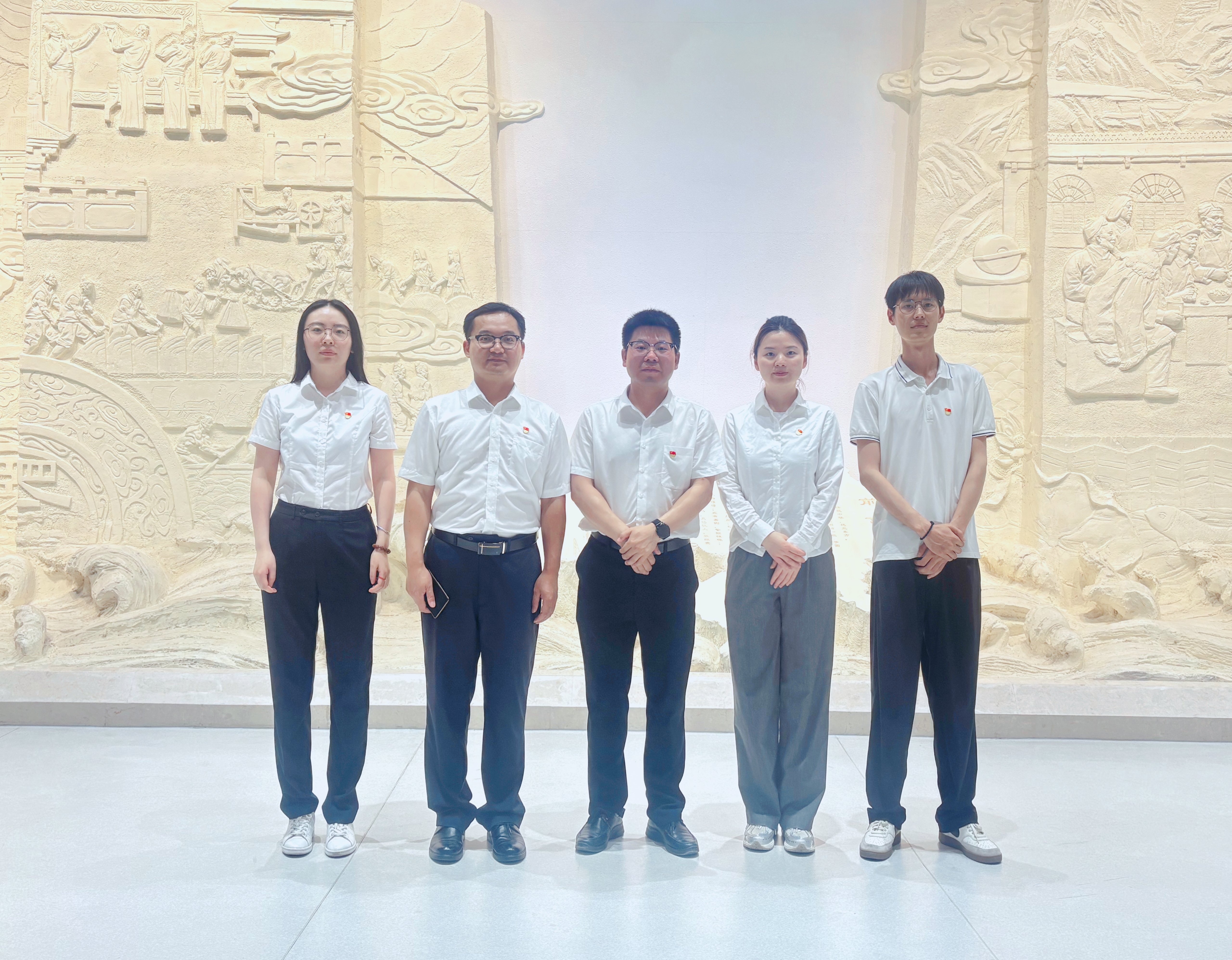 365英国上市(集团)有限公司-Official website