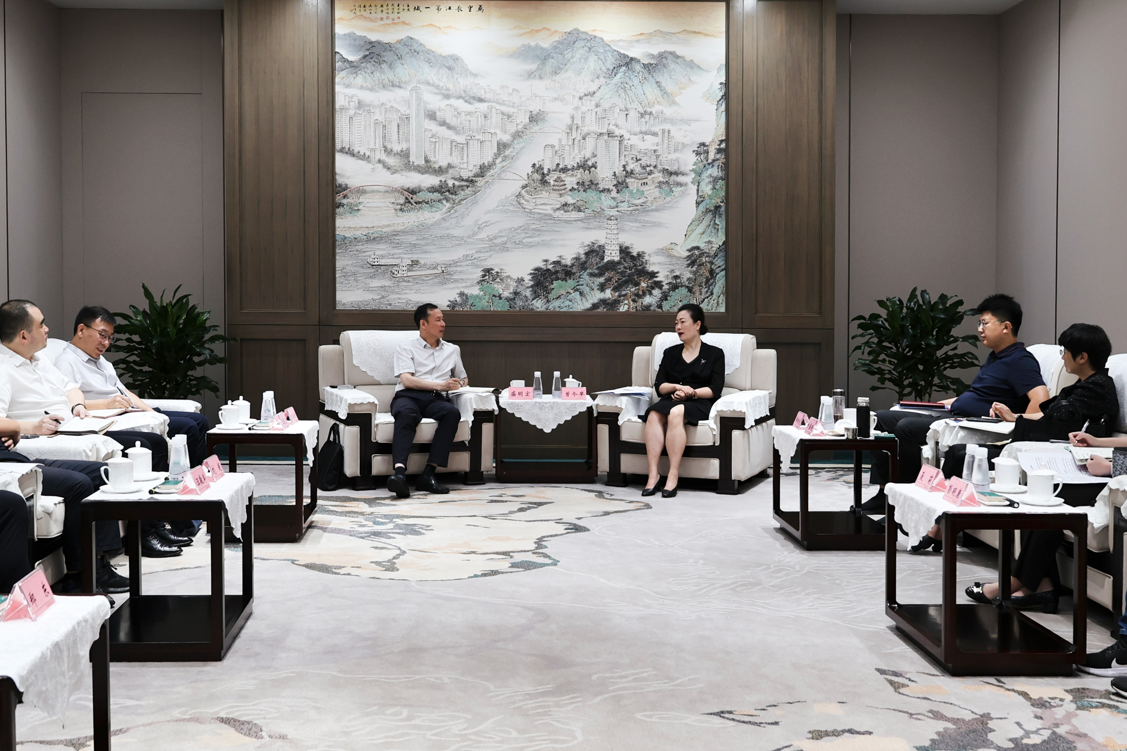 365英国上市(集团)有限公司-Official website