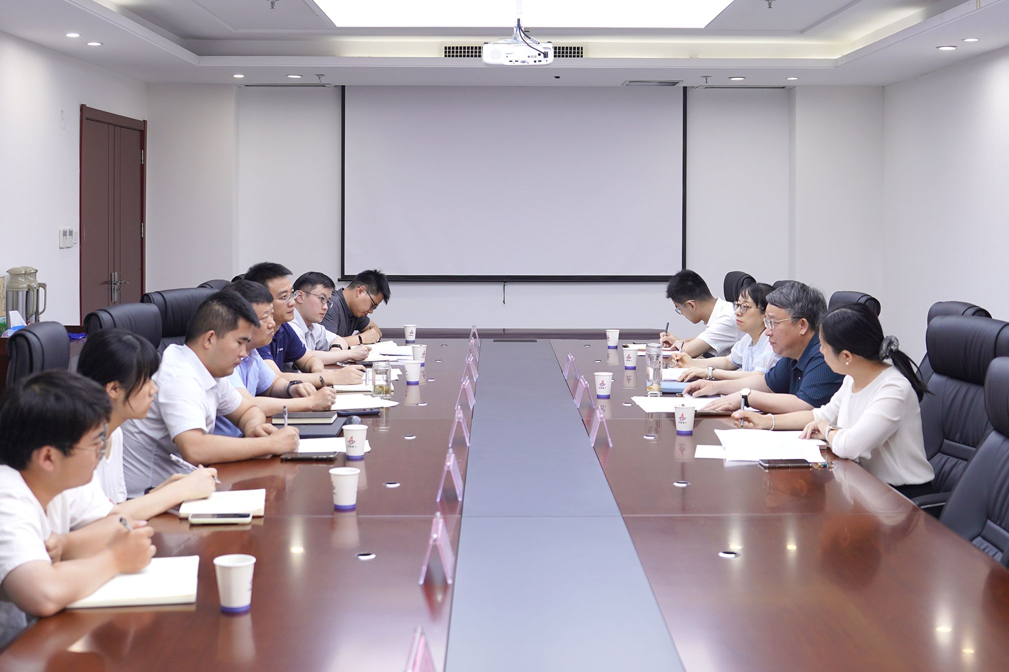 365英国上市(集团)有限公司-Official website